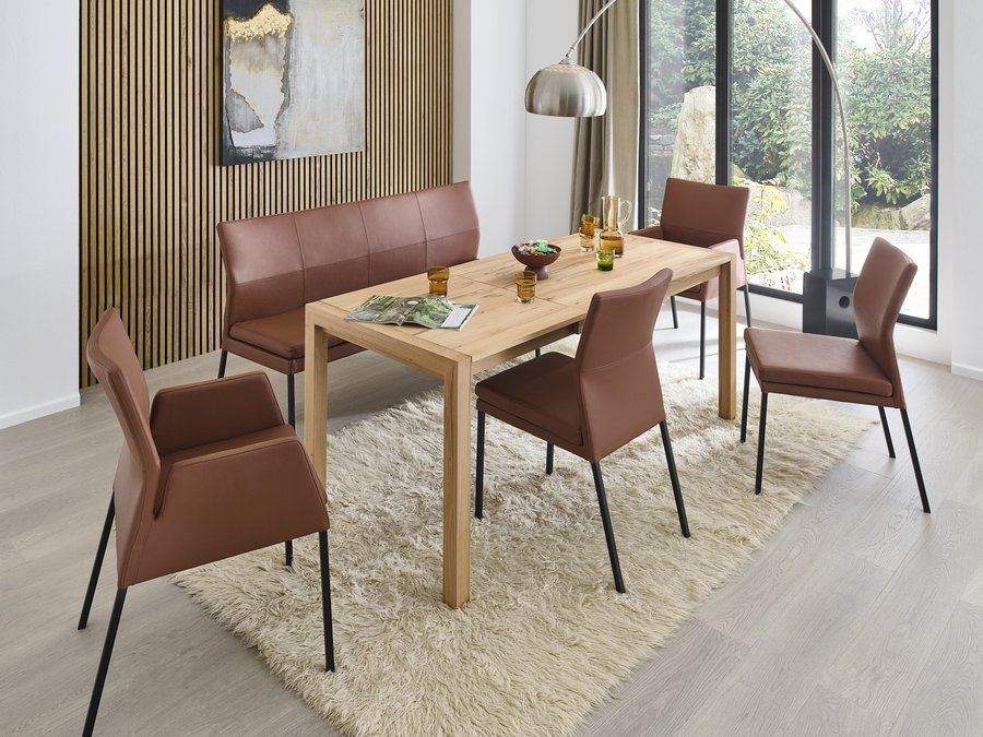 Atlanta dining table by NOVOMERA