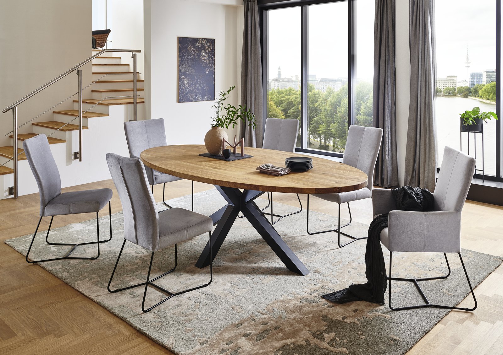 Coen dining table by NOVOMERA