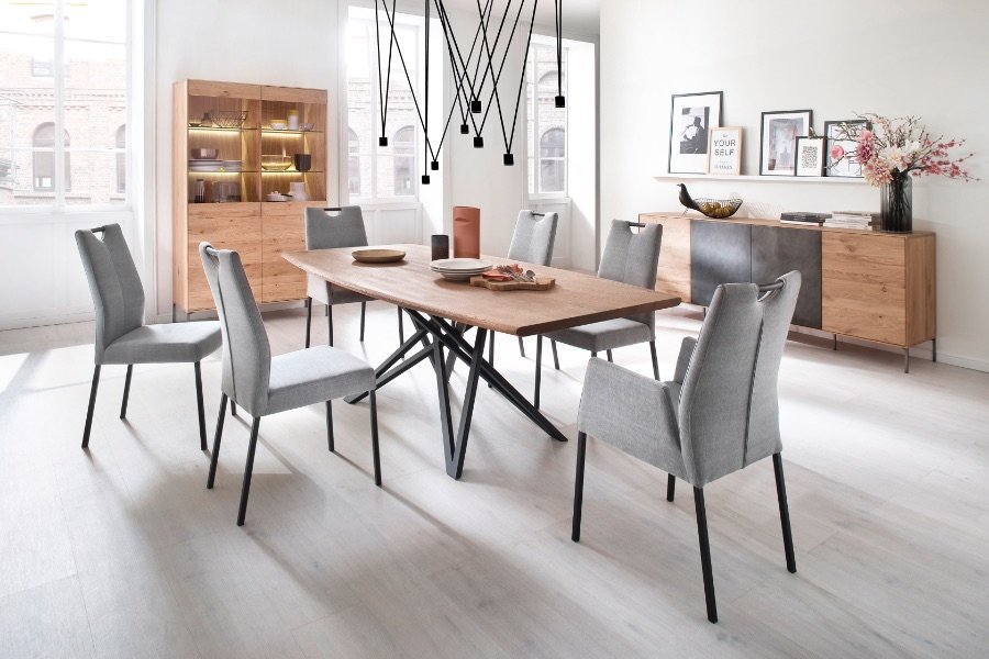 Korgen dining table by NOVOMERA