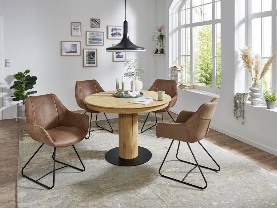 Orlando dining table by NOVOMERA