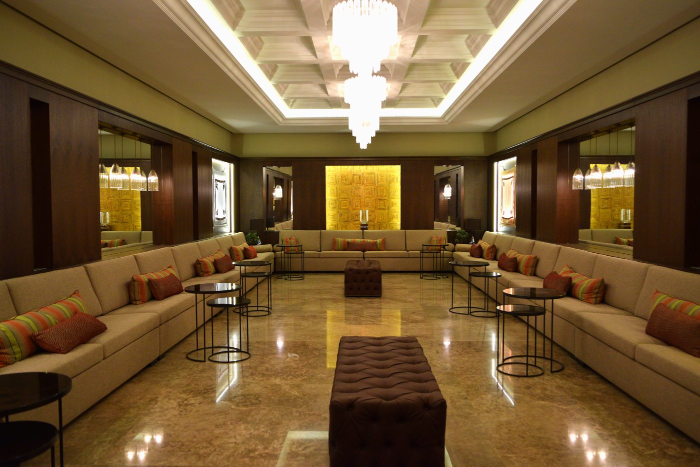 Kuwait residence — grand majlis lounge